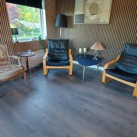 Kastanjegaarden Lejlighed Ansager